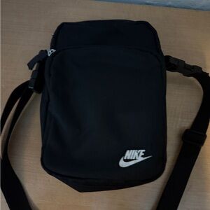 Nike Black Messenger Bag